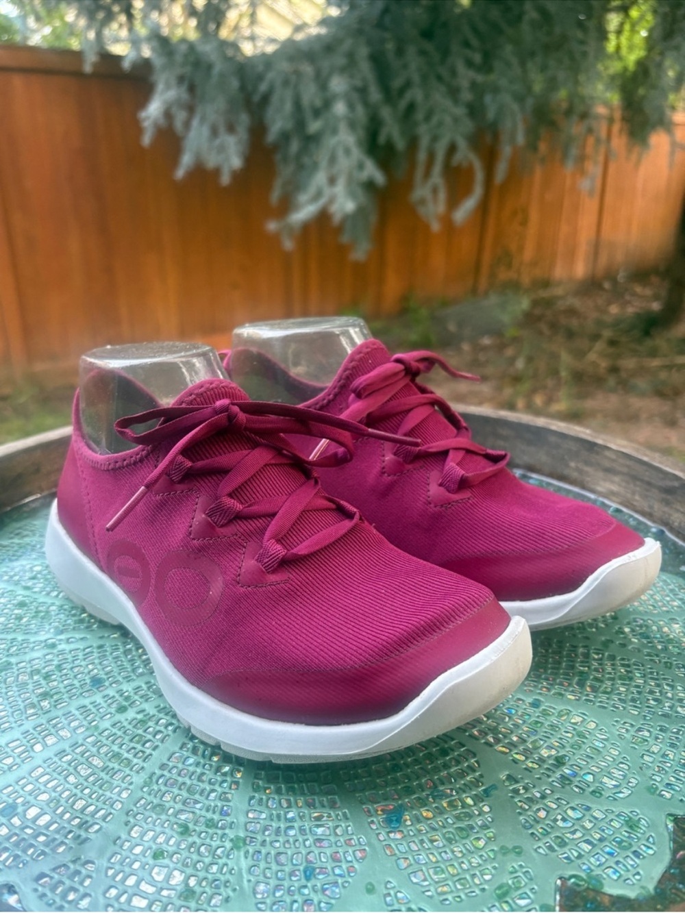 OOFOS OOmg Sport LS Low Shoe in Rosebud Size US 7.5 Comfort Recovery Sneakers - Picture 3 of 10